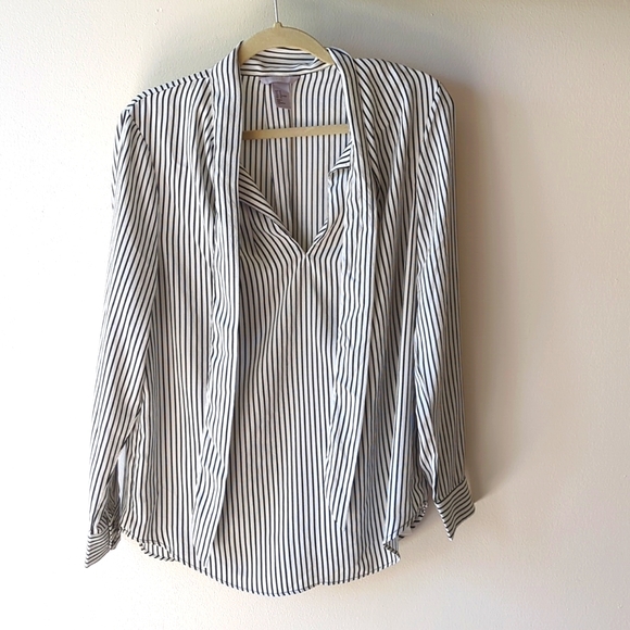 Dressy Black/White Stripped H&M Dress shirt - Picture 1 of 6